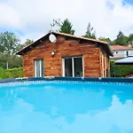 Avec Piscine Privée Hébergement de vacances