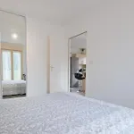 Hébergement de vacances Avec Piscine Privée *