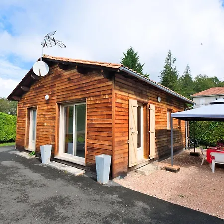 Avec Piscine Privee 펜션