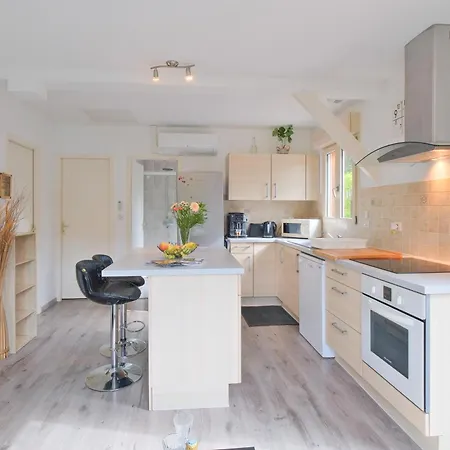 펜션 Avec Piscine Privee