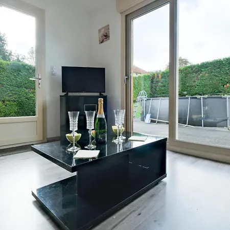 Avec Piscine Privee 펜션 Savignac-les-Églises