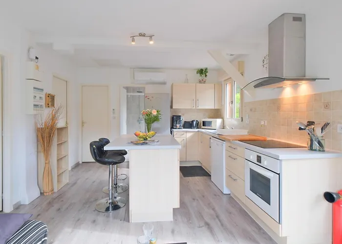 度假居 Avec Piscine Privee